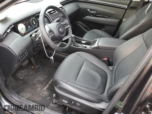 ✅ 2022 Hyundai Tucson SEL • VIN: 5NMJCCAE4NH085472 • Lot: 72033132. Wystawiony na Copart z przebiegiem 12 564 mil. Bezpłatny archiwum sprzedaży aukcyjnych z USA i szczegółowy raport historii pojazdu na DreamBid. Zdjęcie 7.