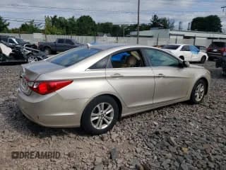 ✅ 2011 Hyundai Sonata GLS • VIN: 5NPEB4AC9BH136939 • Lot: 69317664. Listed on Copart with 161,191 mi. Free auction sales archive from the USA and detailed vehicle history report at DreamBid. Image 3.