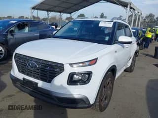 ✅ 2021 Hyundai Venue SEL • VIN: KMHRC8A3XMU064482 • Lot: 41482558. Listed on IAAI with 17,205 mi. Free auction sales archive from the USA and detailed vehicle history report at DreamBid. Image 2.