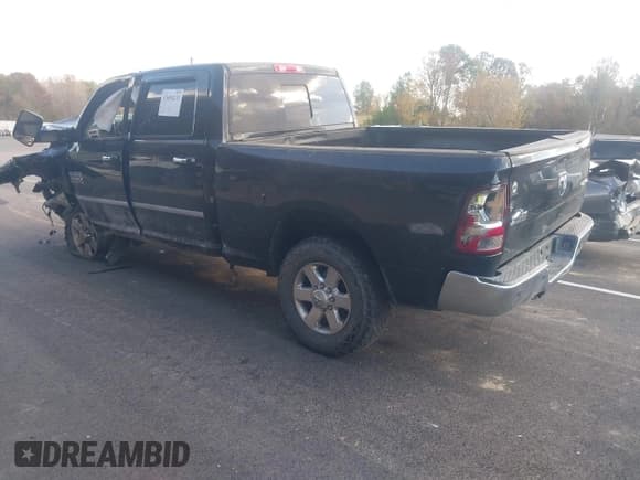 ✅ 2014 Ram 2500 Big Horn • VIN: 3C6UR5DL5EG212220 • Lot: 43698233. Listed on IAAI with 242,000 mi. Free auction sales archive from the USA and detailed vehicle history report at DreamBid. Image 3.