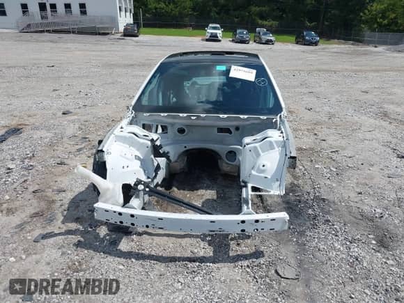 2015 Dodge Charger SRT Hellcat z VIN 2C3CDXL9XFH787696, wystawiony jako IAAI lot #42975689 z przebiegiem Nie podano mil oraz . Historia ofert i sprzedaży dostępna na DreamBid. Obrazek 11.