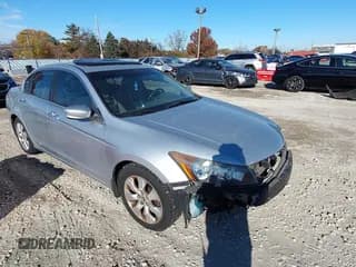 ✅ 2008 Honda Accord EX-L • VIN: 1HGCP36818A046029 • Лот: 43717432. Опубликован ранее на IAAI с пробегом 210 029 миль. Бесплатный доступ к архиву аукционных продаж из США и подробный отчёт об истории автомобиля на DreamBid. Изображение 1.