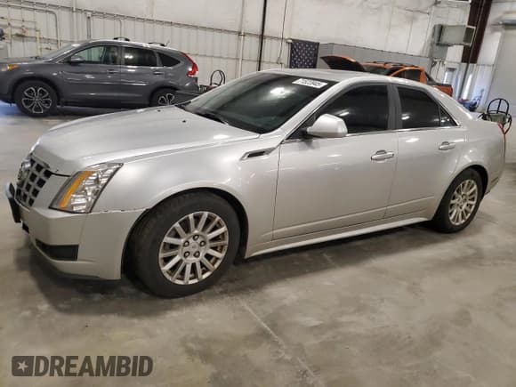 ✅ 2013 Cadillac CTS Luxury • VIN: 1G6DG5E53D0141247 • Lot: 71523945. Wystawiony na Copart z przebiegiem 199 981 mil. Bezpłatny archiwum sprzedaży aukcyjnych z USA i szczegółowy raport historii pojazdu na DreamBid. Zdjęcie 1.