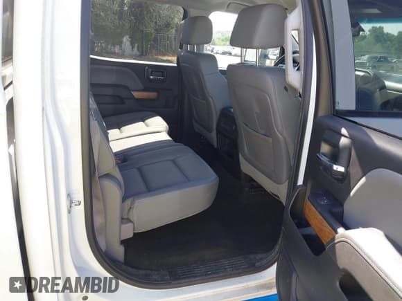 ✅ 2015 Chevrolet Silverado 2500HD LTZ • VIN: 1GC1KWEG3FF161469 • Лот: 42835976. Опубликован ранее на IAAI с пробегом 195 701 миль. Бесплатный доступ к архиву аукционных продаж из США и подробный отчёт об истории автомобиля на DreamBid. Изображение 8.