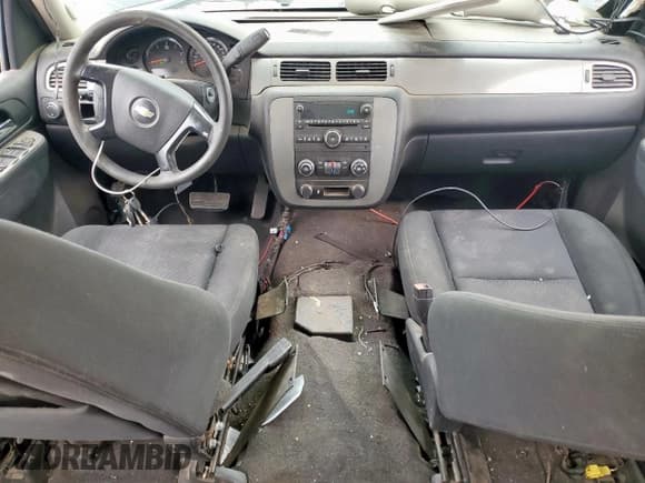 ✅ 2013 Chevrolet Tahoe Commercial • VIN: 1GNLC2E09DR267364 • Lot: 93137845. Wystawiony na Copart z przebiegiem 61 304 mil. Bezpłatny archiwum sprzedaży aukcyjnych z USA i szczegółowy raport historii pojazdu na DreamBid. Zdjęcie 8.