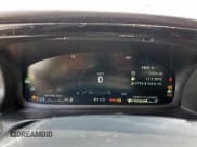 ✅ 2023 Lincoln Aviator Reserve • VIN: 5LM5J7WC1PGL02064 • Lot: 70782295. Wystawiony na Copart z przebiegiem 29 795 mil. Bezpłatny archiwum sprzedaży aukcyjnych z USA i szczegółowy raport historii pojazdu na DreamBid. Zdjęcie 9.