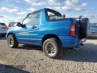 ✅ 2001 Suzuki Vitara JLS • VIN: 2S3TC52C116101163 • Lot: 74469744. Wystawiony na Copart z przebiegiem Nie podano. Bezpłatny archiwum sprzedaży aukcyjnych z USA i szczegółowy raport historii pojazdu na DreamBid. Zdjęcie 2.