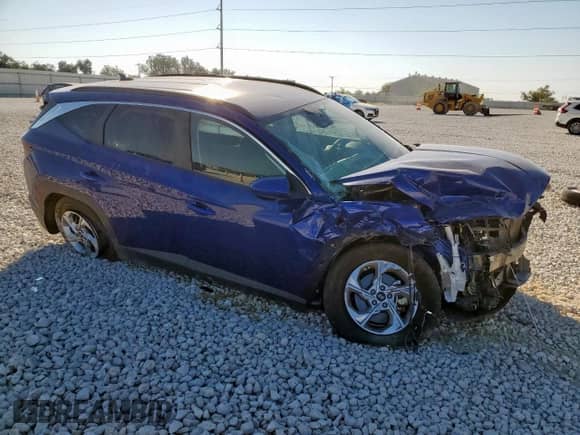 2024 Hyundai Tucson SEL z VIN 5NMJBCDE4RH345261, wystawiony jako Copart lot #86189255 z przebiegiem 30 958 mil mil oraz Szkoda całkowita • Salvage title. Historia ofert i sprzedaży dostępna na DreamBid. Obrazek 4.