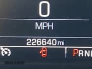 ✅ 2018 Chevrolet Silverado 1500 LT • VIN: 1GCRCREH8JZ162392 • Лот: 43517044. Опубликован ранее на IAAI с пробегом 226 640 миль. Бесплатный доступ к архиву аукционных продаж из США и подробный отчёт об истории автомобиля на DreamBid. Изображение 16.