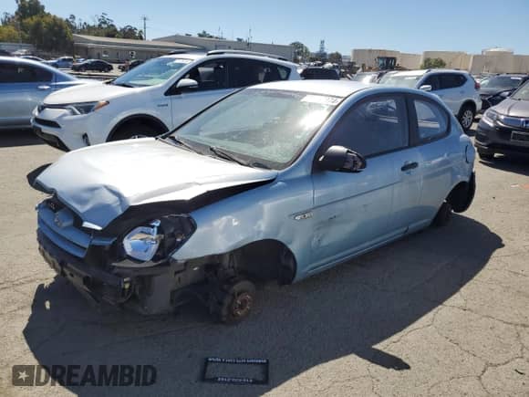 2007 Hyundai Accent GS с VIN KMHCM36C17U033219, выставлен на аукционе Copart как лот 71433474 с пробегом 265 040 миль миль и Списание • Salvage title. История ставок и продаж доступна на DreamBid. Изображение 1.