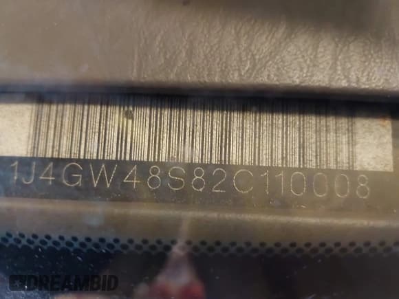 ✅ 2002 Jeep Grand Cherokee Laredo • VIN: 1J4GW48S82C110008 • Lot: 43538286. Listed on IAAI with 262,351 mi. Free auction sales archive from the USA and detailed vehicle history report at DreamBid. Image 9.