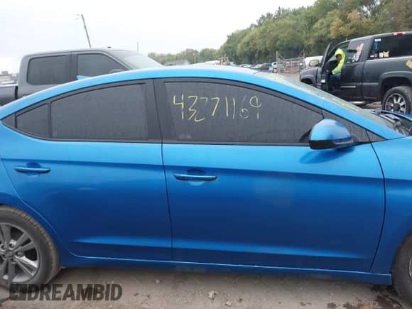 2017 Hyundai Elantra SE with VIN KMHD84LF5HU379479, listed as a IAAI auction lot 43271169 with 111,574 mi miles and . Bid and sale history available at DreamBid. Image 14.