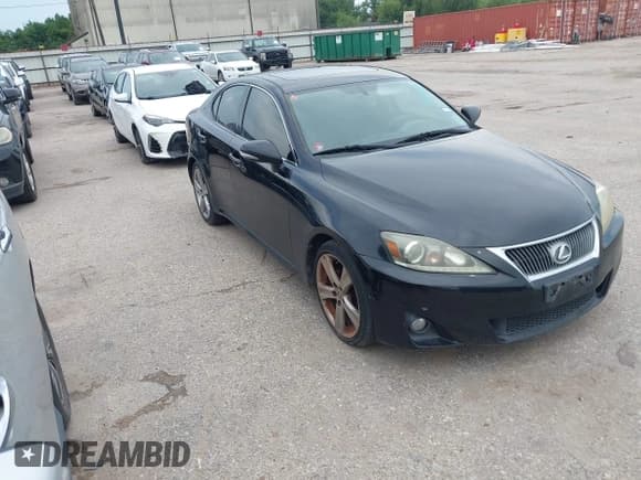 ✅ 2012 Lexus IS 250 • VIN: JTHBF5C20C5169250 • Lot: 43067980. Listed on IAAI with 152,900 mi. Free auction sales archive from the USA and detailed vehicle history report at DreamBid. Image 1.