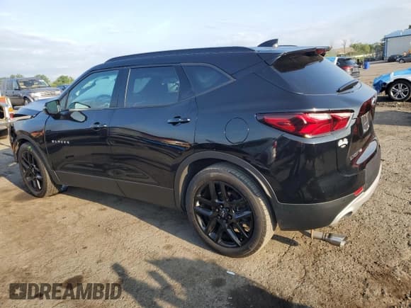 ✅ 2022 Chevrolet Blazer LT • VIN: 3GNKBJRS2NS224570 • Lot: 66001035. Listed on Copart with 21,860 mi. Free auction sales archive from the USA and detailed vehicle history report at DreamBid. Image 2.