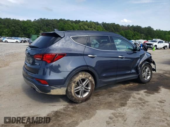 ✅ 2017 Hyundai Santa Fe 2.4L • VIN: 5NMZU3LB2HH012804 • Лот: 50684524. Опубликован ранее на Copart с пробегом 68 648 миль. Бесплатный доступ к архиву аукционных продаж из США и подробный отчёт об истории автомобиля на DreamBid. Изображение 3.