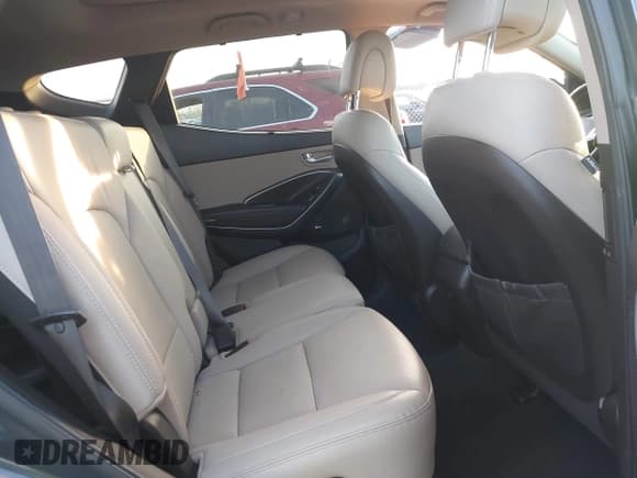 ✅ 2017 Hyundai Santa Fe Ultimate • VIN: 5XYZWDLA7HG422662 • Lot: 43779355. Listed on IAAI with 160,549 mi. Free auction sales archive from the USA and detailed vehicle history report at DreamBid. Image 8.