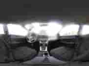 2018 Hyundai Elantra SE z VIN 5NPD74LF9JH402396, wystawiony jako IAAI lot #43290955 z przebiegiem 71 436 mil mil oraz . Historia ofert i sprzedaży dostępna na DreamBid. Obrazek 19.