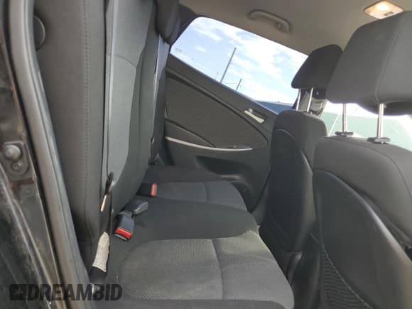 ✅ 2013 Hyundai Accent GS • VIN: KMHCT5AE8DU066107 • Лот: 65635604. Опубликован ранее на Copart с пробегом 134 144 миль. Бесплатный доступ к архиву аукционных продаж из США и подробный отчёт об истории автомобиля на DreamBid. Изображение 10.