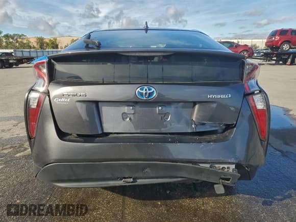 ✅ 2017 Toyota Prius Two • VIN: JTDKBRFU5H3031210 • Lot: 94346785. Listed on Copart with 84,761 mi. Free auction sales archive from the USA and detailed vehicle history report at DreamBid. Image 6.