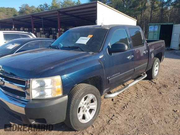 ✅ 2007 Chevrolet Silverado 1500 1LT • VIN: 3GCEC13J27G501078 • Lot: 41660302. Wystawiony na IAAI z przebiegiem 203 791 mil. Bezpłatny archiwum sprzedaży aukcyjnych z USA i szczegółowy raport historii pojazdu na DreamBid. Zdjęcie 17.