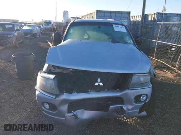 ✅ 2002 Mitsubishi Montero Sport XLS • VIN: JA4MT31R92J045453 • Lot: 43454081. Wystawiony na IAAI z przebiegiem 175 577 mil. Bezpłatny archiwum sprzedaży aukcyjnych z USA i szczegółowy raport historii pojazdu na DreamBid. Zdjęcie 12.