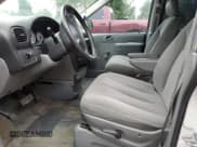 ✅ 2007 Dodge Caravan SE • VIN: 1D4GP25R67B199683 • Lot: 80110435. Wystawiony na Copart z przebiegiem 138 569 mil. Bezpłatny archiwum sprzedaży aukcyjnych z USA i szczegółowy raport historii pojazdu na DreamBid. Zdjęcie 7.