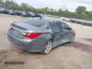 2013 Hyundai Sonata SE с VIN 5NPEC4ACXDH698252, выставлен на аукционе IAAI как лот 43457742 с пробегом 151 683 миль миль и . История ставок и продаж доступна на DreamBid. Изображение 4.