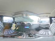 ✅ 2005 Hummer H2 SUV • VIN: 5GRGN23U75H126339 • Lot: 81343495. Wystawiony na Copart z przebiegiem 197 556 mil. Bezpłatny archiwum sprzedaży aukcyjnych z USA i szczegółowy raport historii pojazdu na DreamBid. Zdjęcie 16.