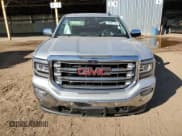 ✅ 2018 GMC Sierra 1500 SLT • VIN: 3GTU2NEC1JG137599 • Lot: 75127113. Wystawiony na Copart z przebiegiem 57 882 mil. Bezpłatny archiwum sprzedaży aukcyjnych z USA i szczegółowy raport historii pojazdu na DreamBid. Zdjęcie 5.