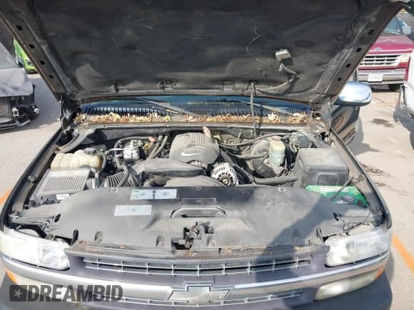 ✅ 2002 Chevrolet Silverado 1500 LT • VIN: 2GCEC19T921269542 • Lot: 43703164. Listed on IAAI with 101,615 mi. Free auction sales archive from the USA and detailed vehicle history report at DreamBid. Image 10.