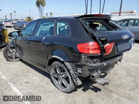 ✅ 2011 Audi A3 Premium Plus • VIN: WAUPEAFM8BA034181 • Lot: 69513544. Wystawiony na Copart z przebiegiem Nie podano. Bezpłatny archiwum sprzedaży aukcyjnych z USA i szczegółowy raport historii pojazdu na DreamBid. Zdjęcie 2.