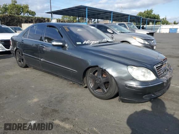 ✅ 2004 Mercedes-Benz S 430 • VIN: WDBNG70J74A429458 • Lot: 82710565. Wystawiony na Copart z przebiegiem 197 027 mil. Bezpłatny archiwum sprzedaży aukcyjnych z USA i szczegółowy raport historii pojazdu na DreamBid. Zdjęcie 4.