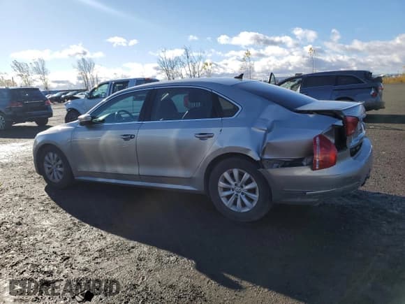 ✅ 2013 Volkswagen Passat SEL Premium • VIN: 1VWCN7A31DC136980 • Lot: 91097485. Listed on Copart with 201,481 mi. Free auction sales archive from the USA and detailed vehicle history report at DreamBid. Image 2.