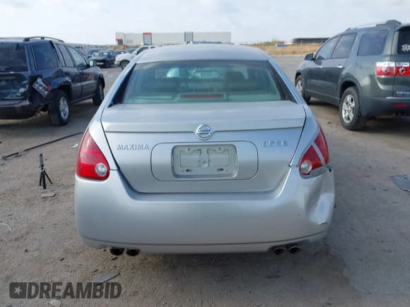 ✅ 2004 Nissan Maxima SL • VIN: 1N4BA41E74C853609 • Lot: 42053745. Listed on IAAI with 153,384 mi. Free auction sales archive from the USA and detailed vehicle history report at DreamBid. Image 16.