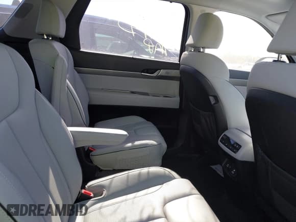 ✅ 2023 Hyundai Palisade SEL • VIN: KM8R4DGE7PU616975 • Лот: 41448302. Опубликован ранее на IAAI с пробегом 22 576 миль. Бесплатный доступ к архиву аукционных продаж из США и подробный отчёт об истории автомобиля на DreamBid. Изображение 8.