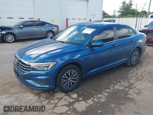 ✅ 2020 Volkswagen Jetta S • VIN: 3VWCB7BU7LM011513 • Lot: 43026541. Listed on IAAI with 144,189 mi. Free auction sales archive from the USA and detailed vehicle history report at DreamBid. Image 2.