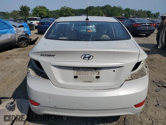 ✅ 2016 Hyundai Accent SE • VIN: KMHCT4AE5GU093828 • Лот: 65172014. Опубликован ранее на Copart с пробегом 82 063 миль. Бесплатный доступ к архиву аукционных продаж из США и подробный отчёт об истории автомобиля на DreamBid. Изображение 6.