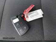 ✅ 2024 Chevrolet Silverado 1500 • VIN: 3GCUD4ED1RG274440 • Лот: 41646550. Опубликован ранее на IAAI с пробегом 6 219 миль. Бесплатный доступ к архиву аукционных продаж из США и подробный отчёт об истории автомобиля на DreamBid. Изображение 11.