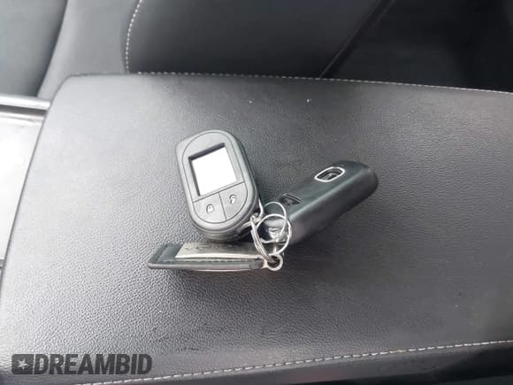 ✅ 2019 Honda Accord Sport • VIN: 1HGCV1F33KA103319 • Lot: 43575270. Listed on IAAI with 96,324 mi. Free auction sales archive from the USA and detailed vehicle history report at DreamBid. Image 11.