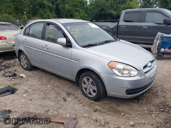 ✅ 2010 Hyundai Accent GLS • VIN: KMHCN4AC0AU405473 • Lot: 42973032. Listed on IAAI with 121,684 mi. Free auction sales archive from the USA and detailed vehicle history report at DreamBid. Image 1.