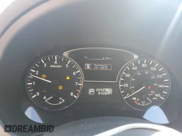 2015 Nissan Altima SV with VIN 1N4AL3APXFC184224, listed as a Copart auction lot 82470615 with 255,276 mi miles and Clean title. Bid and sale history available at DreamBid. Image 9.