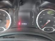 ✅ 2017 Jeep Renegade Latitude • VIN: ZACCJABB7HPF29689 • Lot: 42137977. Listed on IAAI with 101,992 mi. Free auction sales archive from the USA and detailed vehicle history report at DreamBid. Image 7.