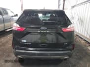 ✅ 2021 Ford Edge Titanium • VIN: 2FMPK4K92MBA65363 • Lot: 43736522. Wystawiony na IAAI z przebiegiem 74 346 mil. Bezpłatny archiwum sprzedaży aukcyjnych z USA i szczegółowy raport historii pojazdu na DreamBid. Zdjęcie 17.