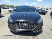 ✅ 2018 Hyundai Sonata Limited • VIN: 5NPE34AF4JH679105 • Lot: 50174123. Listed on Copart with 107,222 mi. Free auction sales archive from the USA and detailed vehicle history report at DreamBid. Image 5.