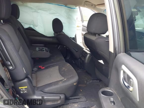 ✅ 2018 Nissan Pathfinder SV • VIN: 5N1DR2MM3JC665020 • Lot: 42949176. Listed on IAAI with 106,448 mi. Free auction sales archive from the USA and detailed vehicle history report at DreamBid. Image 8.