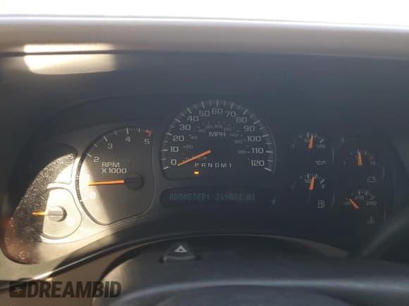 ✅ 2006 Chevrolet Silverado 2500HD LT3 • VIN: 1GCHK23D86F250230 • Лот: 91132345. Опубликован ранее на Copart с пробегом 219 822 миль. Бесплатный доступ к архиву аукционных продаж из США и подробный отчёт об истории автомобиля на DreamBid. Изображение 9.