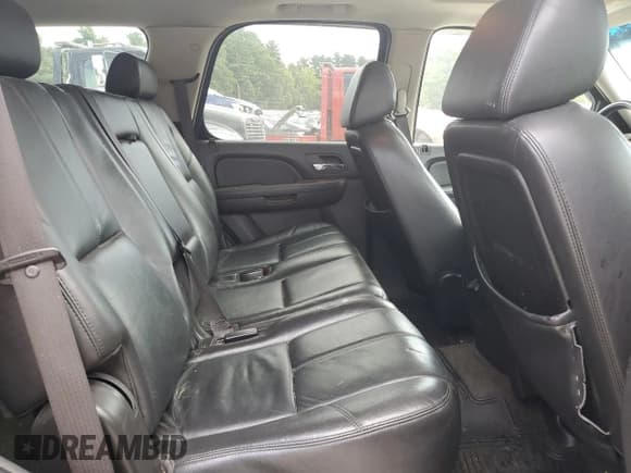 ✅ 2009 GMC Yukon SLT 4SB • VIN: 1GKFK33069R198145 • Lot: 81145405. Listed on Copart with 259,998 mi. Free auction sales archive from the USA and detailed vehicle history report at DreamBid. Image 11.