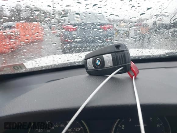 ✅ 2009 BMW 3 Series 328i • VIN: WBAWR33509P343272 • Lot: 40848494. Wystawiony na IAAI z przebiegiem 124 866 mil. Bezpłatny archiwum sprzedaży aukcyjnych z USA i szczegółowy raport historii pojazdu na DreamBid. Zdjęcie 11.