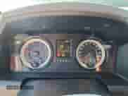 2017 Ram 1500 Express z VIN 1C6RR6FG5HS860648, wystawiony jako Copart lot #87273495 z przebiegiem 77 412 mil mil oraz Szkoda całkowita • Salvage title. Historia ofert i sprzedaży dostępna na DreamBid. Obrazek 9.