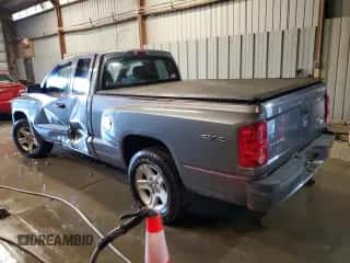 2010 Dodge Dakota Bighorn/Lonestar с VIN 1D7CW3BK3AS146092, выставлен на аукционе Copart как лот 78985064 с пробегом 104 500 миль миль и Списание • Salvage title. История ставок и продаж доступна на DreamBid. Изображение 2.